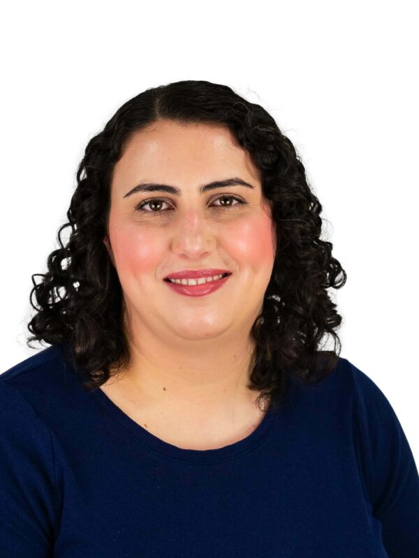 Danielle Bennett headshot in front of white background.