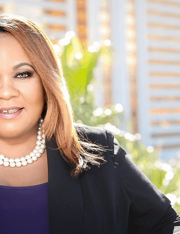 headshot of Asha Jones