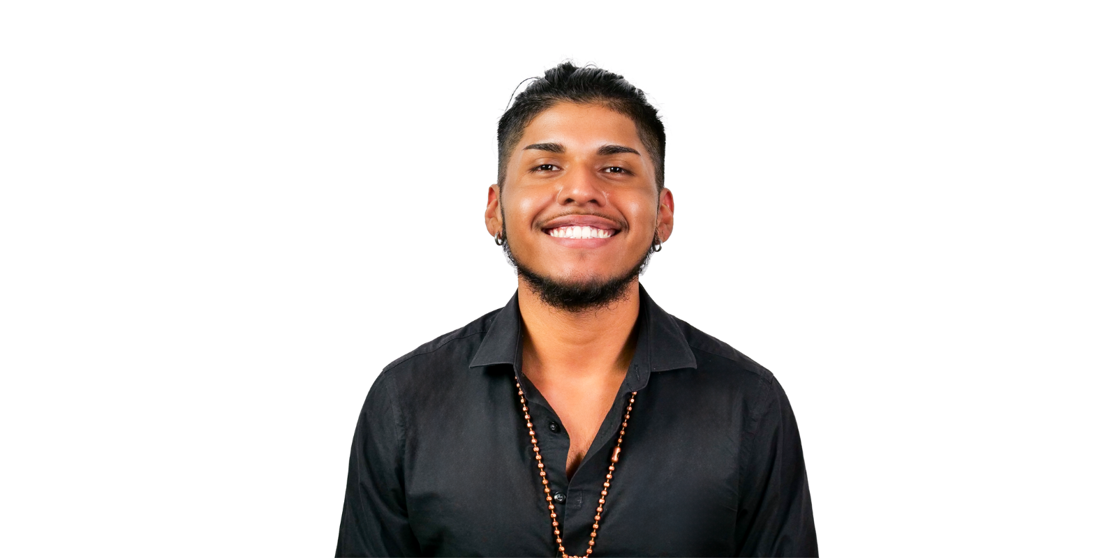 Headshot of Israel Hernandez