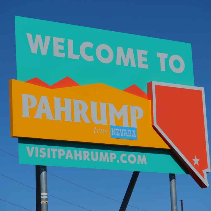 "Welcome to Pahrump" sign